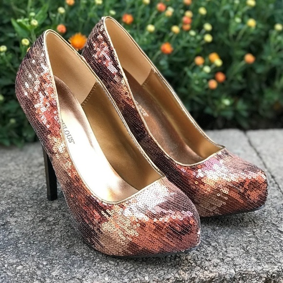 JUST FABULOUS 7.5 Copper Sequins Platform Pumps Size 7.5 - Picture 16 of 16
